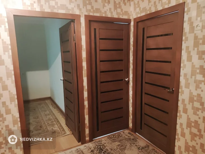 3-комнатная квартира, этаж 4 из 5, 75 м², фотография 4
