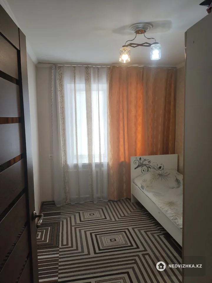 3-комнатная квартира, этаж 4 из 5, 75 м², фотография 5
