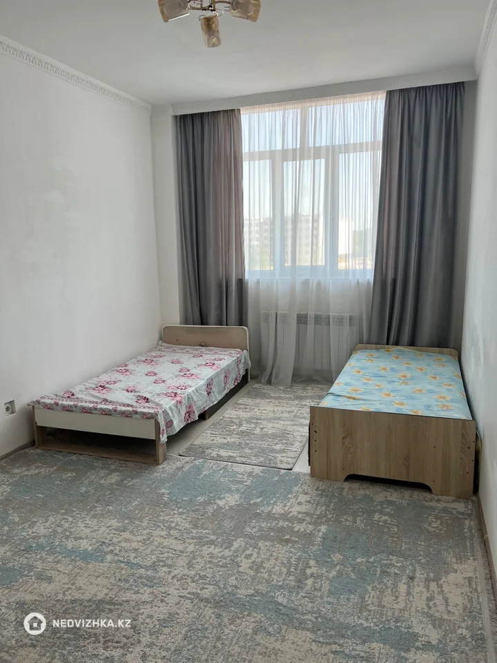 3-комнатная квартира, этаж 3 из 3, 82 м², фотография 5
