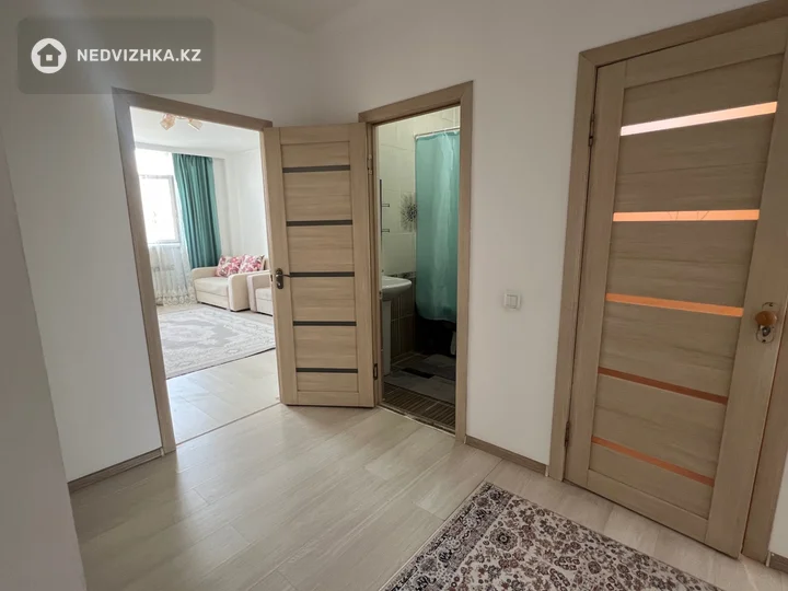 3-комнатная квартира, этаж 3 из 3, 82 м², фотография 4