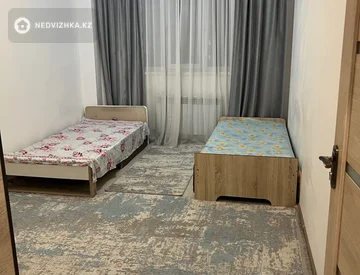 3-комнатная квартира, этаж 3 из 3, 82 м², миниатюра 7