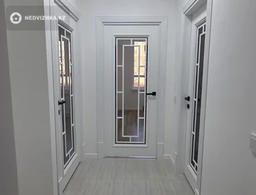 1-комнатная квартира, этаж 4 из 6, 34 м², миниатюра 3