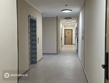 1-комнатная квартира, этаж 4 из 6, 34 м², миниатюра 4