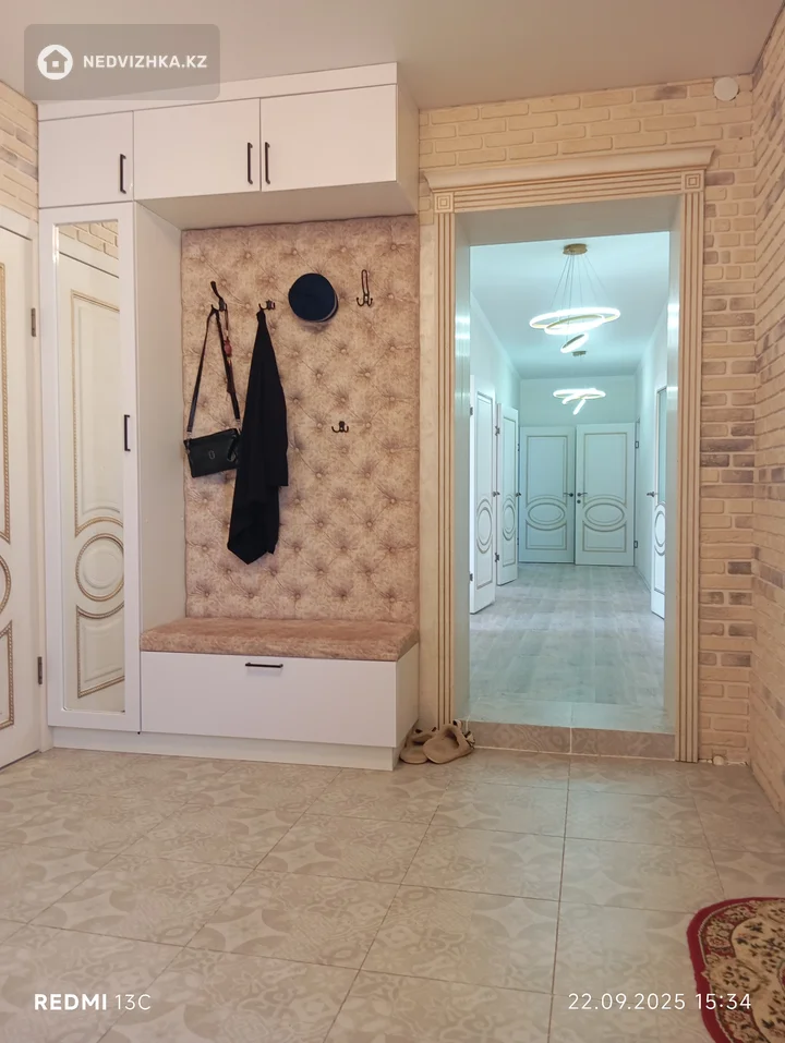 5-комнатный дом, 5 соток, 163 м², фотография 2