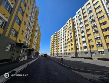 1-комнатная квартира, этаж 4 из 10, 35 м², миниатюра 5