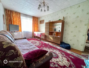 2-комнатная квартира, этаж 3 из 5, 44 м², миниатюра 5