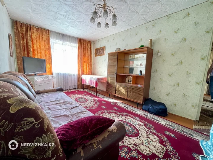 2-комнатная квартира, этаж 3 из 5, 44 м², фотография 5