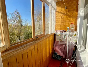 2-комнатная квартира, этаж 3 из 5, 44 м², миниатюра 7