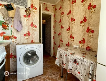 2-комнатная квартира, этаж 3 из 5, 44 м², миниатюра 3
