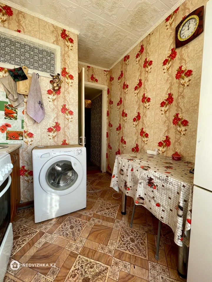 2-комнатная квартира, этаж 3 из 5, 44 м², фотография 3