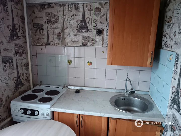1-комнатная квартира, этаж 4 из 5, 35 м², фотография 4