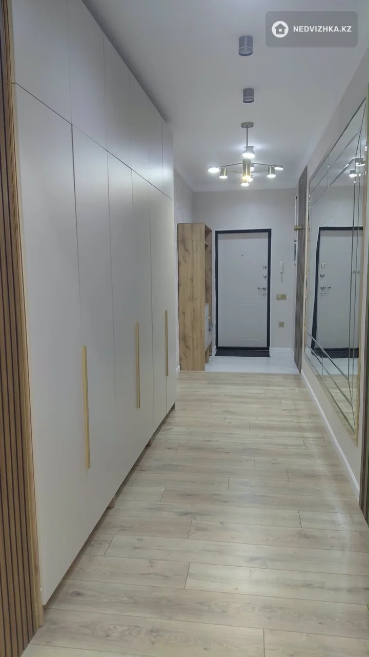 3-комнатная квартира, этаж 7 из 9, 114 м², На длительный срок
