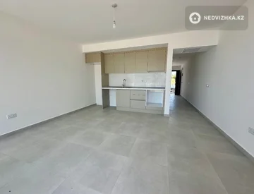 1-комнатная квартира, этаж 2 из 4, 60 м², миниатюра 3