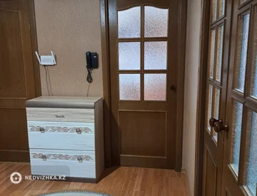3-комнатная квартира, этаж 5 из 5, 88 м², На длительный срок, миниатюра 12