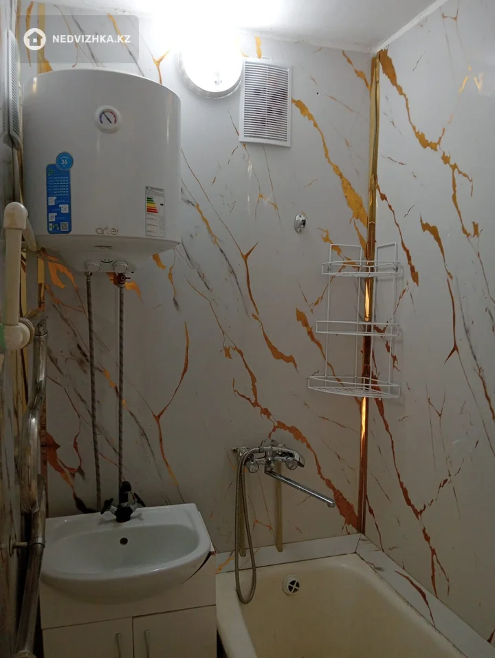2-комнатная квартира, этаж 6 из 6, 41 м², фотография 5