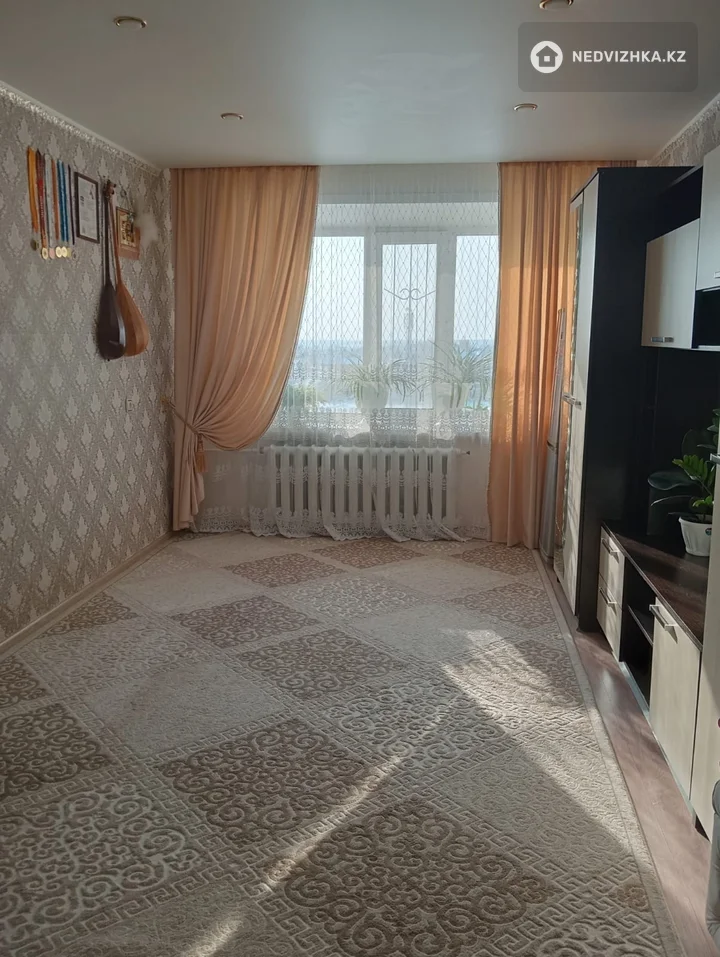 2-комнатная квартира, этаж 6 из 6, 41 м²