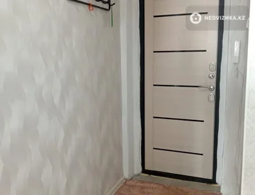 2-комнатная квартира, этаж 6 из 6, 41 м², миниатюра 6