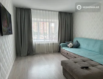 2-комнатная квартира, этаж 2 из 9, 54 м², миниатюра 2