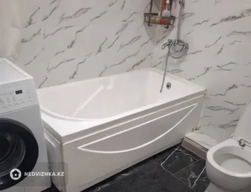 2-комнатная квартира, этаж 2 из 5, 100 м², На длительный срок, миниатюра 2