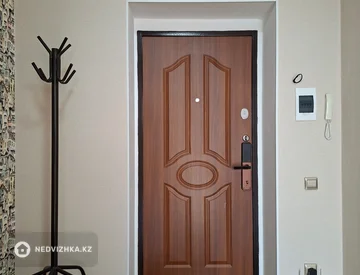 1-комнатная квартира, этаж 4 из 5, 46 м², На длительный срок, миниатюра 4