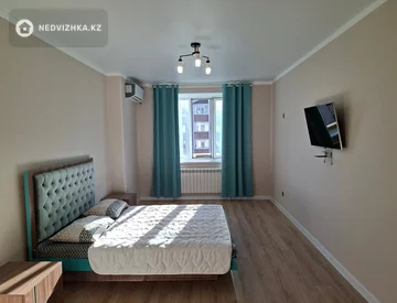 1-комнатная квартира, этаж 4 из 5, 46 м², На длительный срок, миниатюра 6