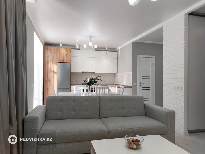 1-комнатная квартира, этаж 6 из 7, 49 м², На длительный срок, фотография 3