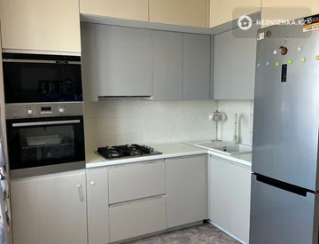 2-комнатная квартира, этаж 5 из 5, 66 м², миниатюра 6